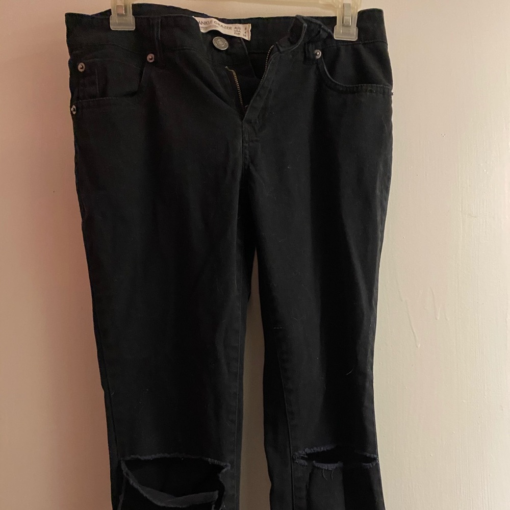 Black ripped jeans
